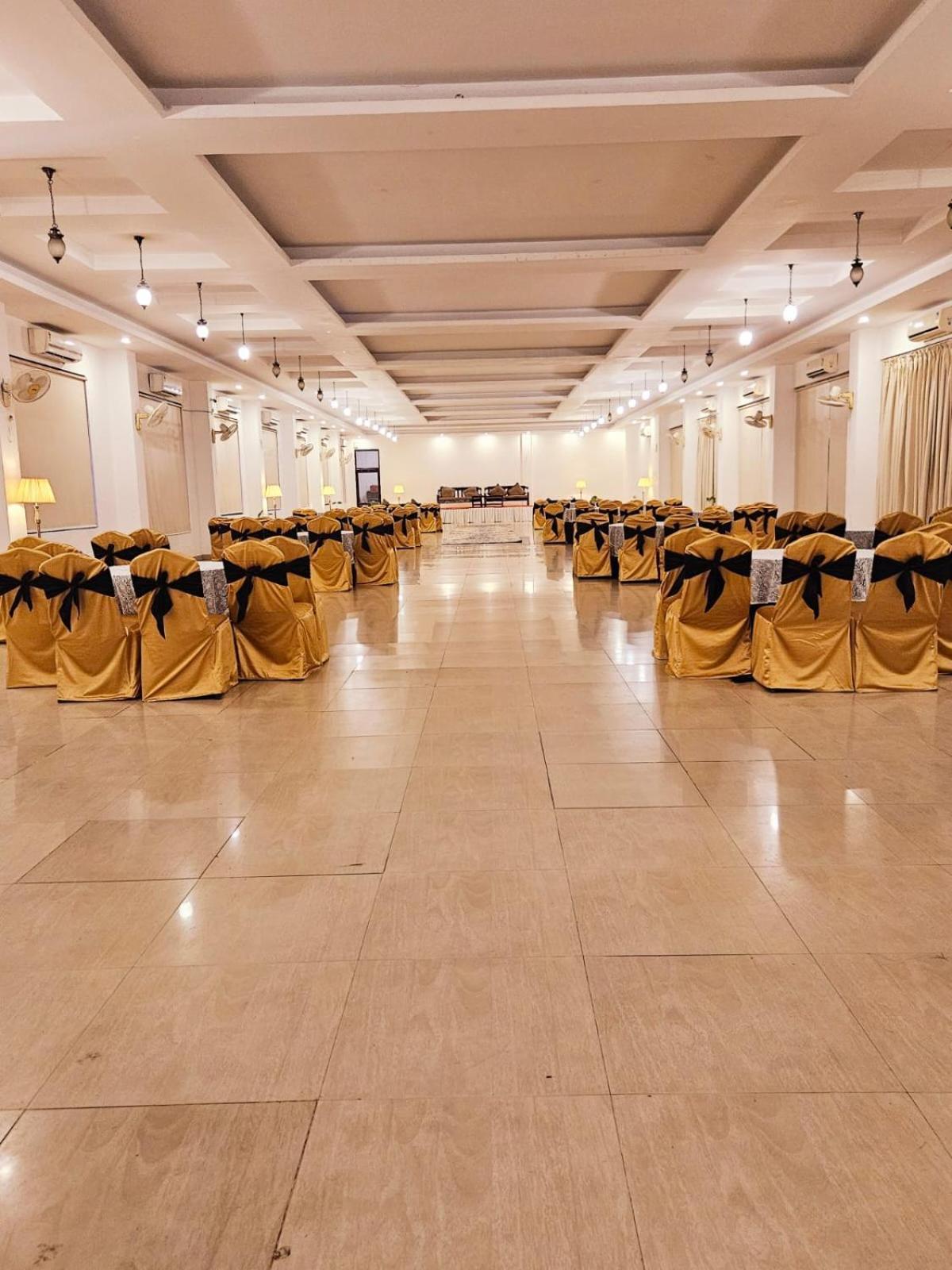 Corbett Tusker Trail Hotel Kashipur Екстериор снимка