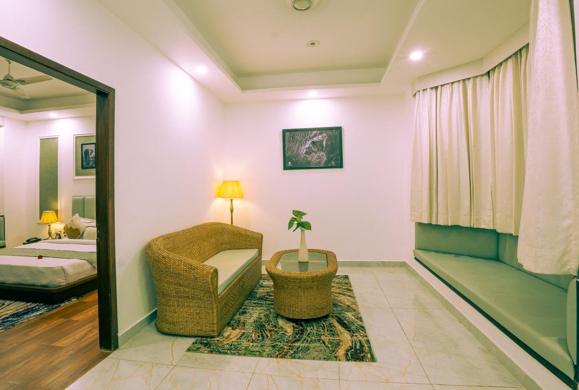 Corbett Tusker Trail Hotel Kashipur Екстериор снимка